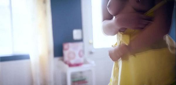 trendsAthena Faris got her first time sex experience with Codey and becomes addicted to cum!